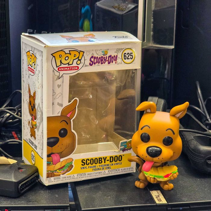 Funko Pop! Animation Scooby-Doo #625 — Scooby-Doo with Sandwich | 50 Years