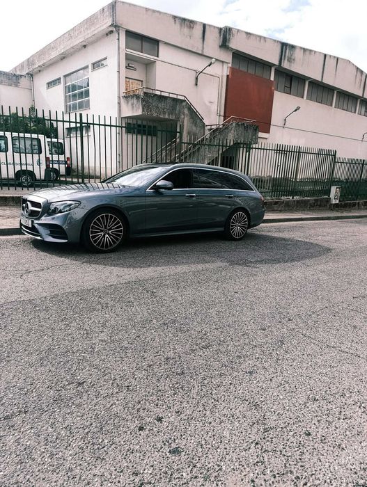 Mercedes E220 de 7 lugares (rara) 11/2017 — photo 2