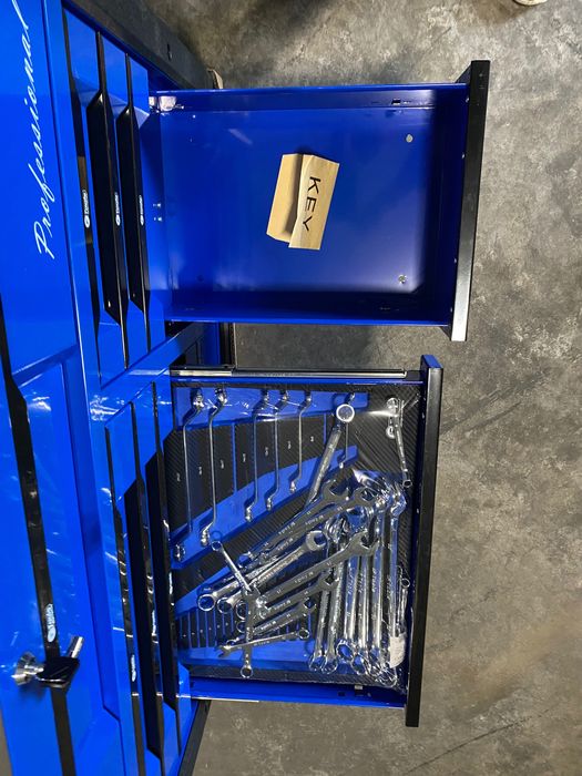 Szafka  z narzędziami warsztatowa 10/12 szuflad