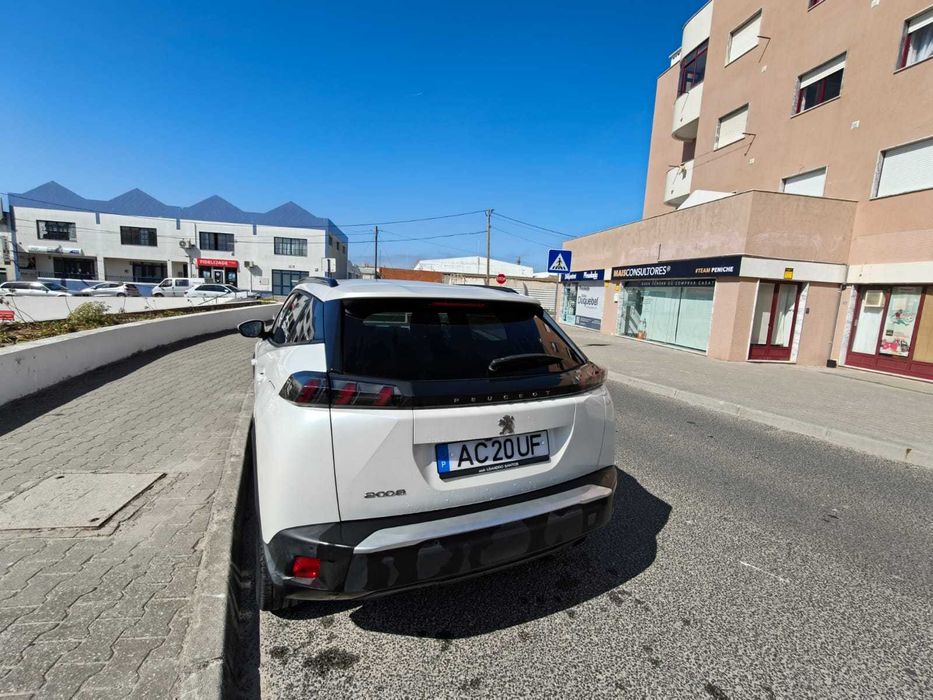 Peugeot 2008 Allure 1.2 01199cv - Branco - de 2020