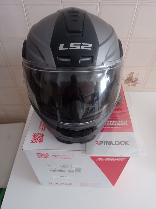 Capacete modular LS2