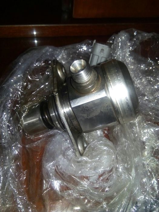 Бензонасос высокого давления Ford  Bosch 0 261 520 139