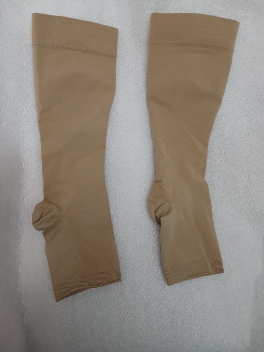 Медичні компресійні гольфи VENOSAN  7002 AD Ccl ll small short