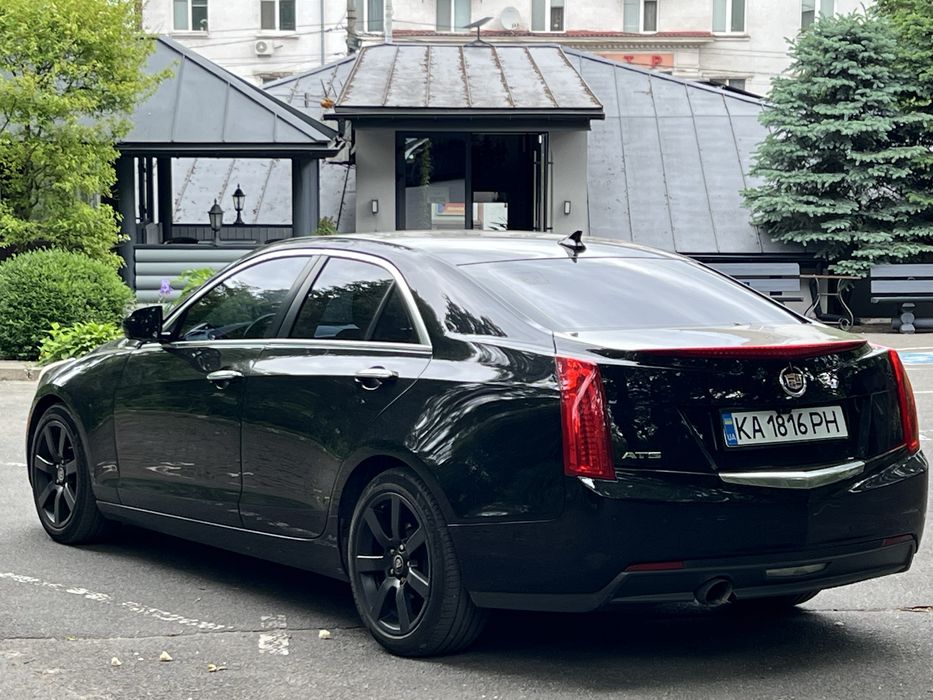 Кадилак ATS 2.5 машина пушка