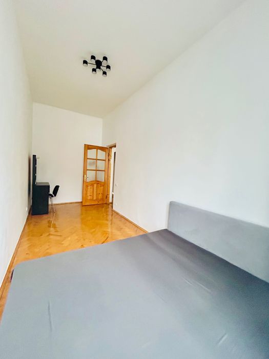 Оренда 2-х кімнатна квартира після ремонту в центрі