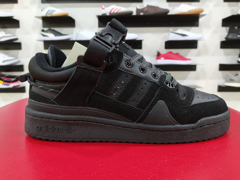 Кроссовки мужские Adidas Forum Low Bad Bunny. Инстаграм kros _opt_ua