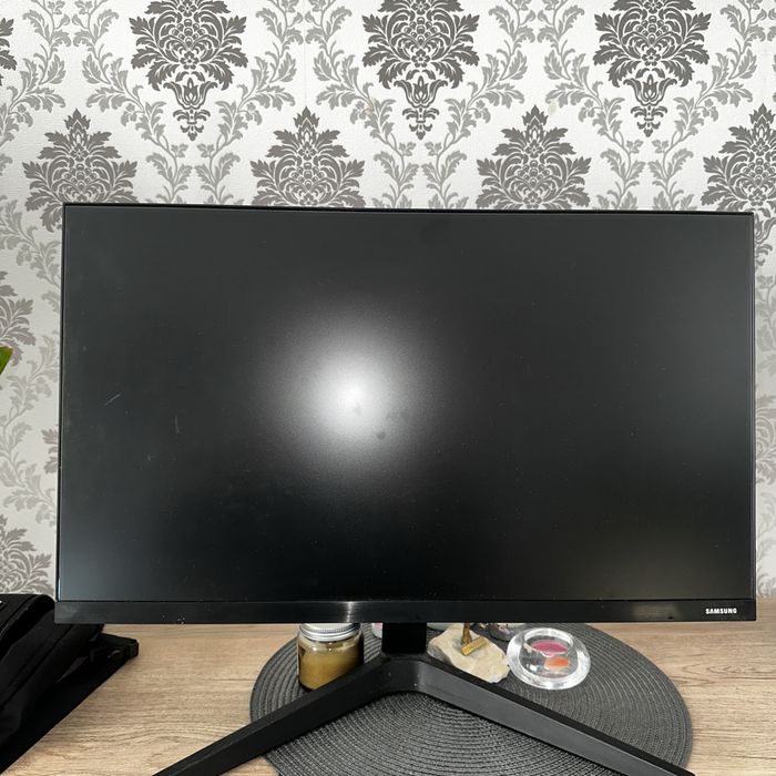 Monitor Samsung F24T350FHR – 24”, 75Hz, IPS