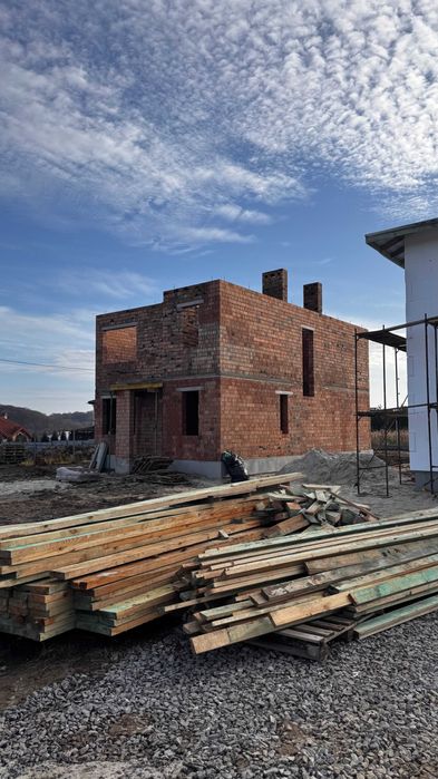 Продаж окремостоячих будинків в Бірках Без комісії!