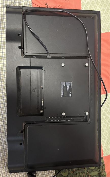 Телевизор DIGITAL 1000 грн