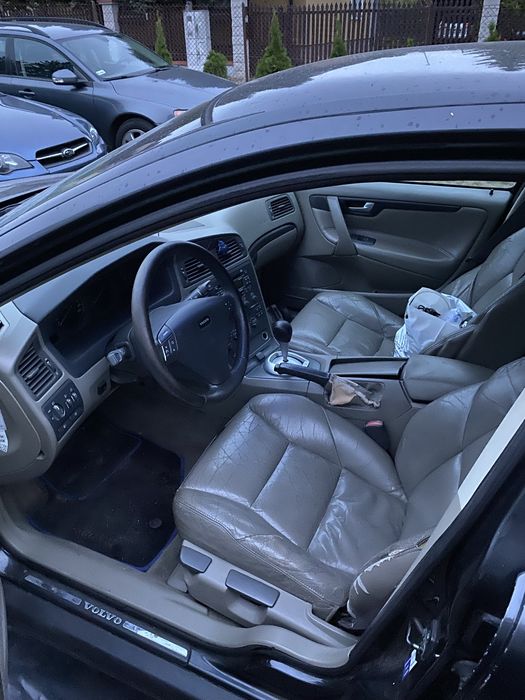 Volvo S60 2.4T uszkodzone