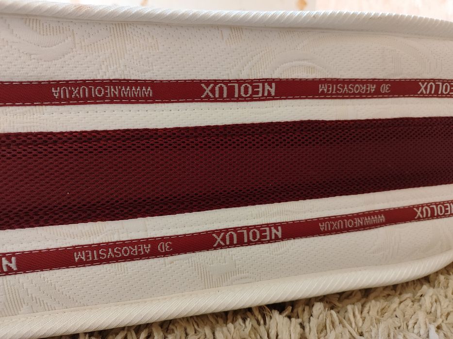 Матрас Neolux 160x200 пружинный