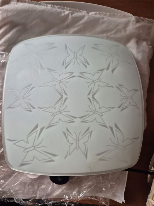 Люстра стельова світильник