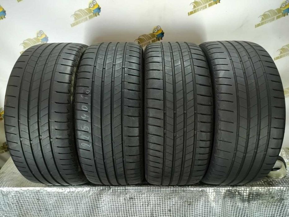 *Шини Bridgestone 225/40R18. 4шт. Літо 2024р (0825)