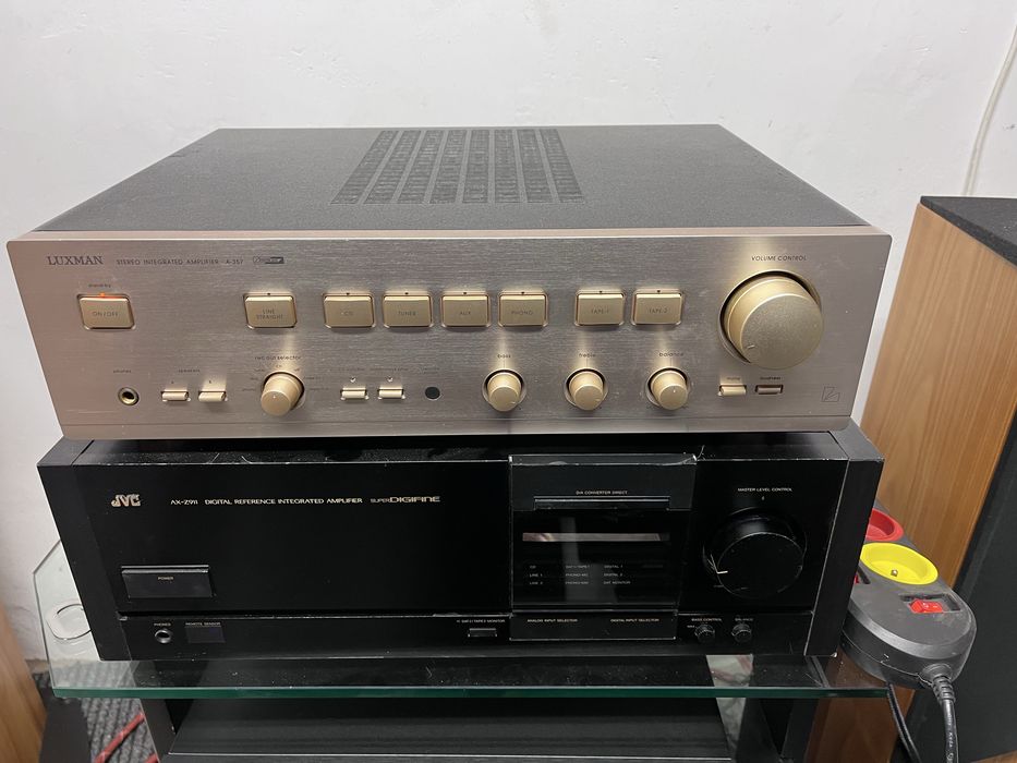 Wzmacniacz Luxman A-357