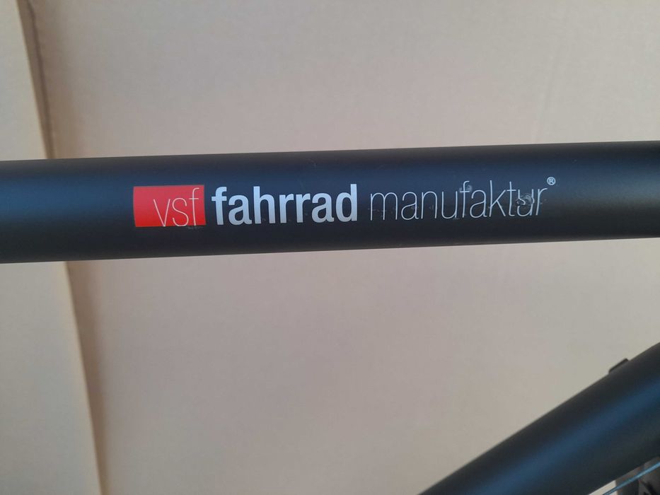 TREKKING Cr-Mo**VSF T500**Full Deore 30g Disc