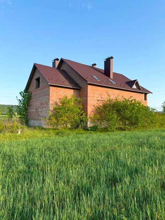 Продаж будинку с. Великі Млинівці
