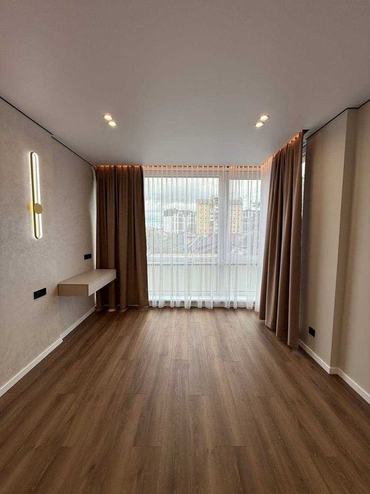 Продаж 2кім+кухня студія В ЖК: Manhattan 75м2