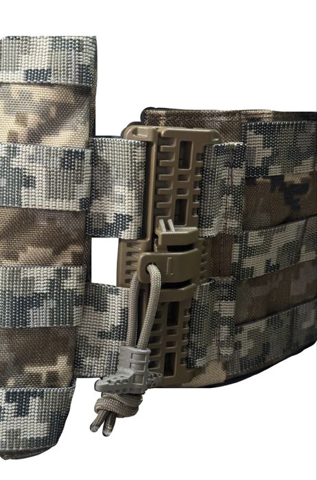 Плитоноска PredatorEYE 1000D кордура піксель швидкоскиди