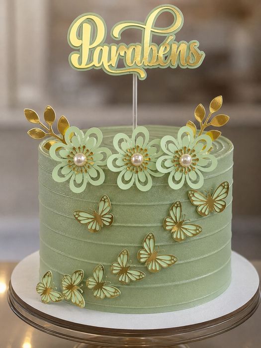 Topo de bolo flores e borboletas