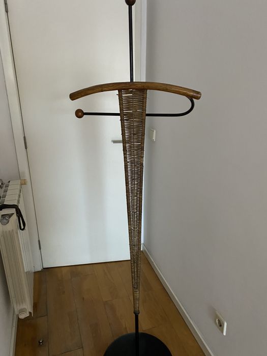 Cabide em ferro e verga