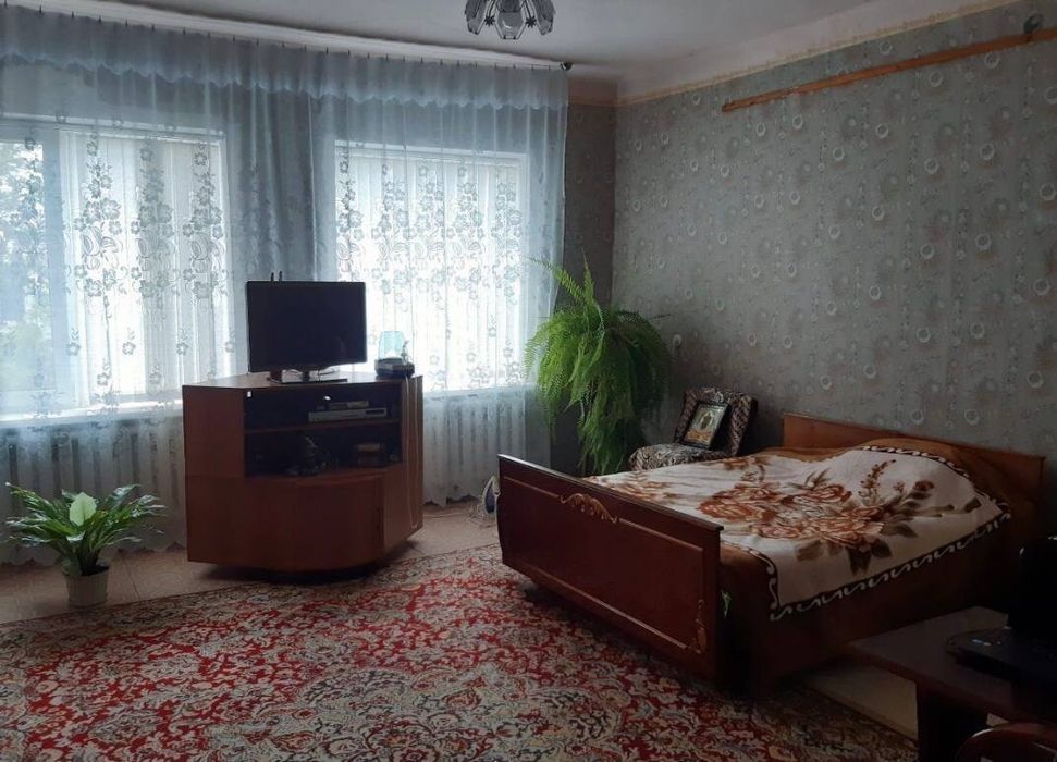 Продам! Срочно! Большой дом - для большой семьи