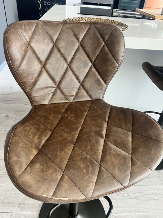 Conjunto Cadeiras Altas / Bancos de Bar