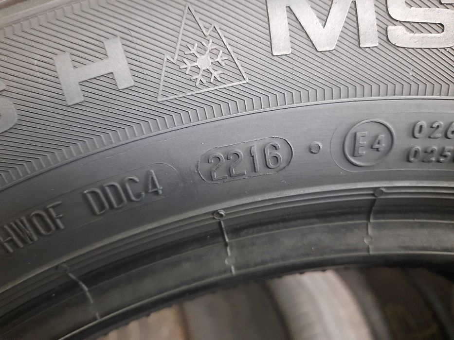 Opony Zimowe 205/55r16 Uniroyal MS Plus77