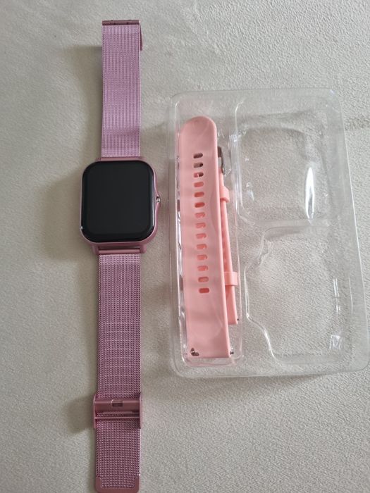 Smart watch złoty, różowy lub srebrny.