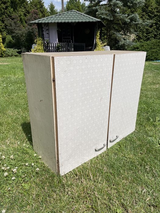 Szafka do garażu piwnicy spiżarki