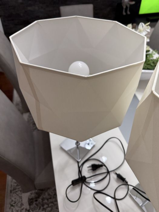 Candeeiros de mesa como novos