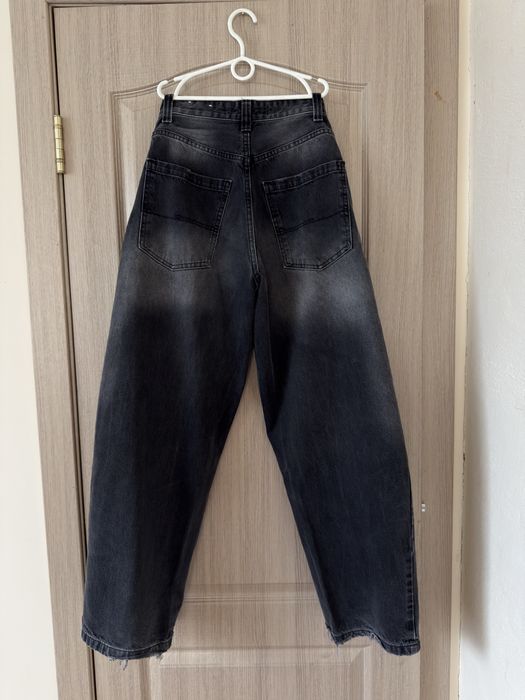 Джинси Bershka 32 розмір