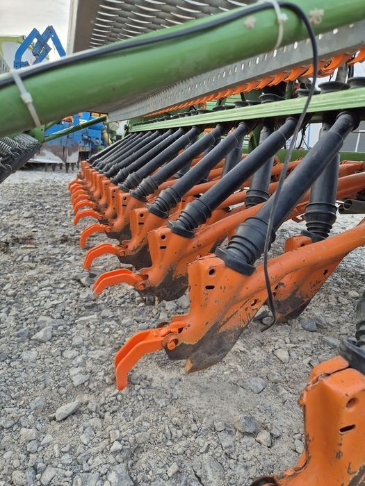 Siewnik zbozowy amazone D8  Super 3m Nowy typ Ścieżki Znaczniki Podest  d9 d7 2.5