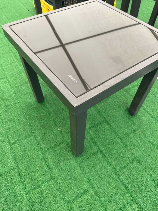 Pequena Mesa de Café/Exterior c/ Vidro Temperado