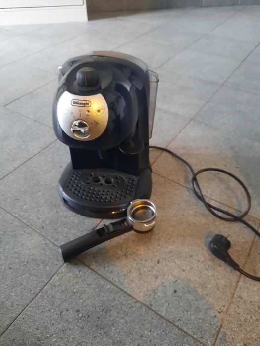 Ekspres do kawy Delonghi