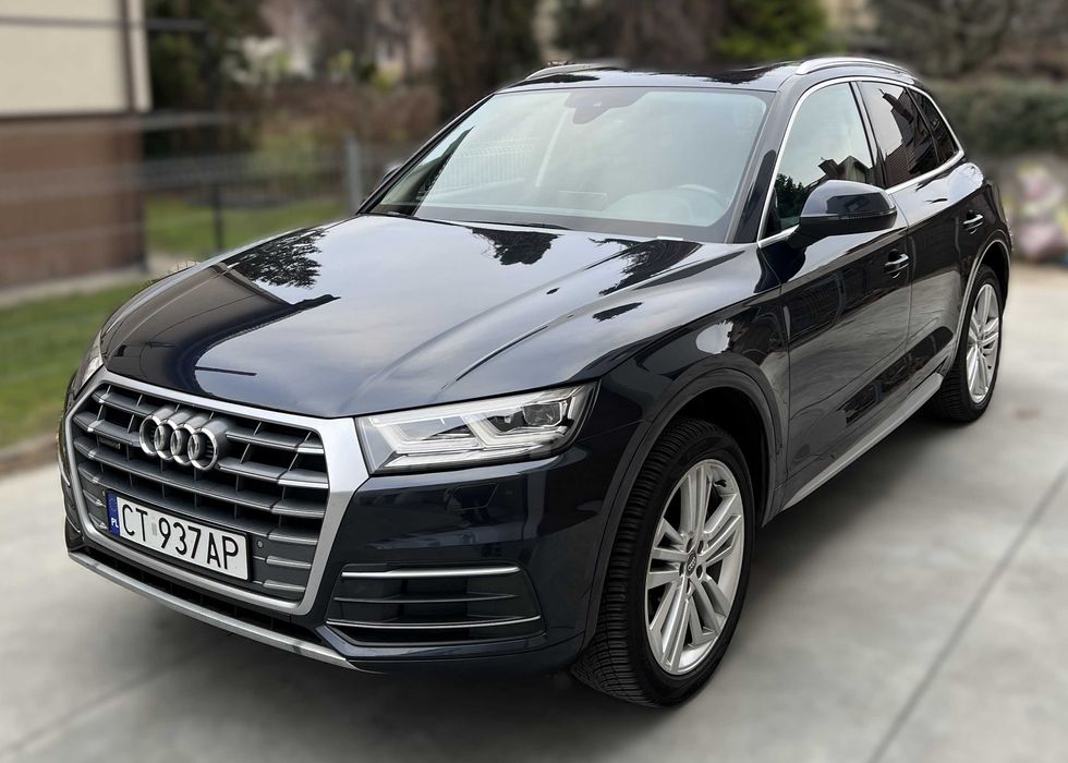 Audi Q5  Quatro Benzyna