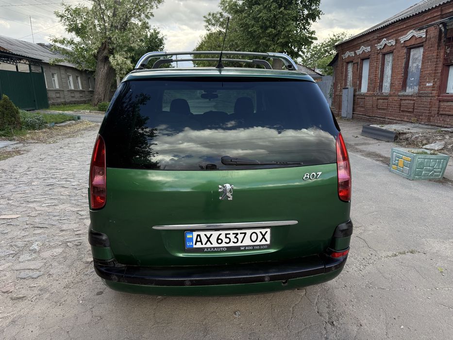 Продам Peugeot 807 минивен