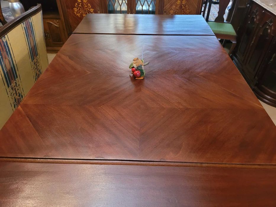 Mesa muito antiga totalmente restaurada - extensível