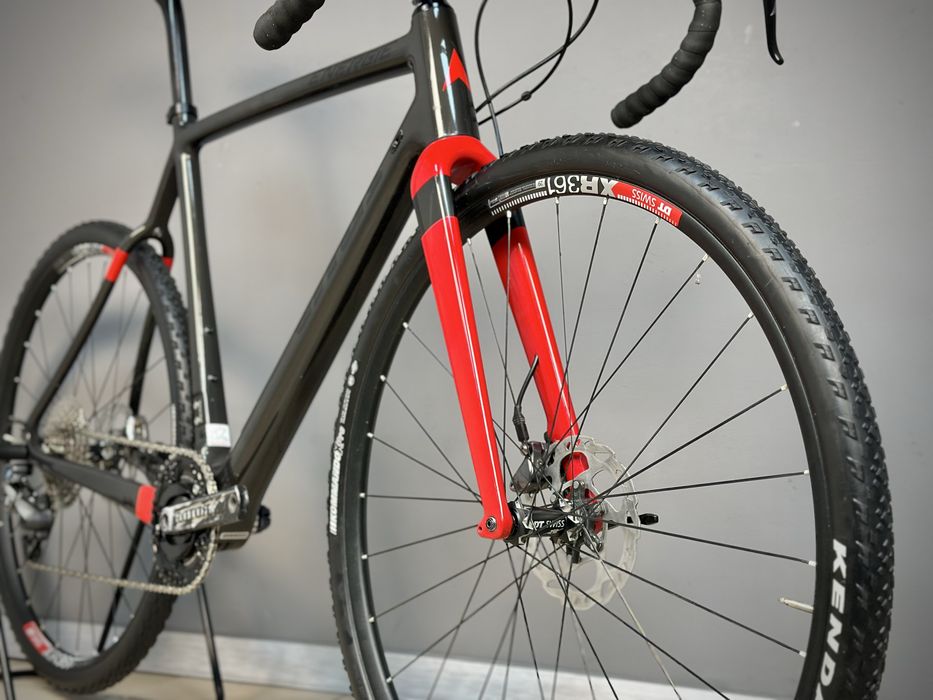 8.5кг! Гравійний Vitus Energie Carbon M