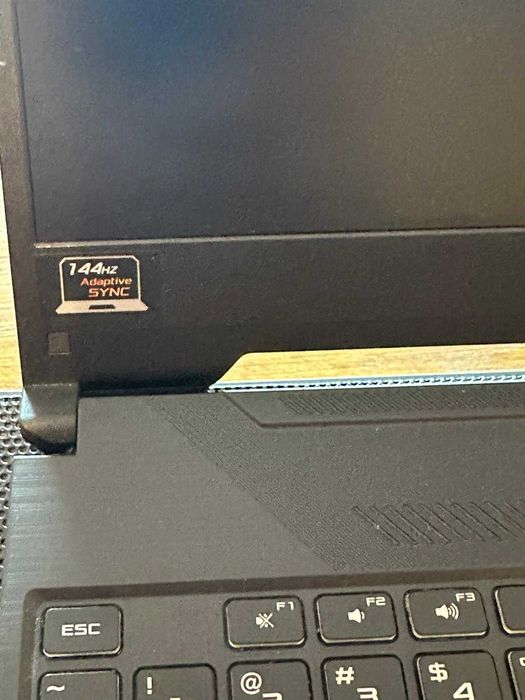 Asus Tuf Gaming  Rtx 2060 / Ram 16 / ryzen 7 / ssd 512