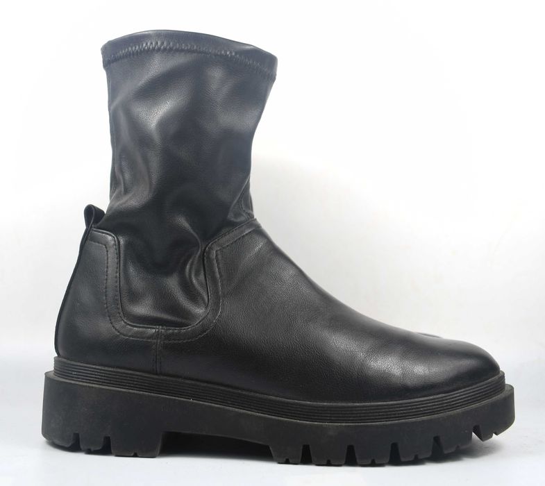 Używane botki marks&spencer roz. 39