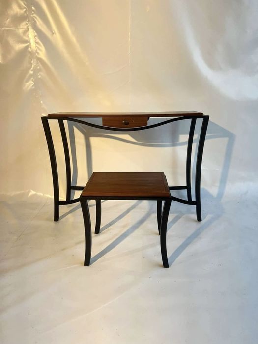 Komoda konsola …..