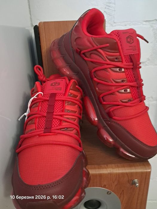 Кросівки CROPP 43