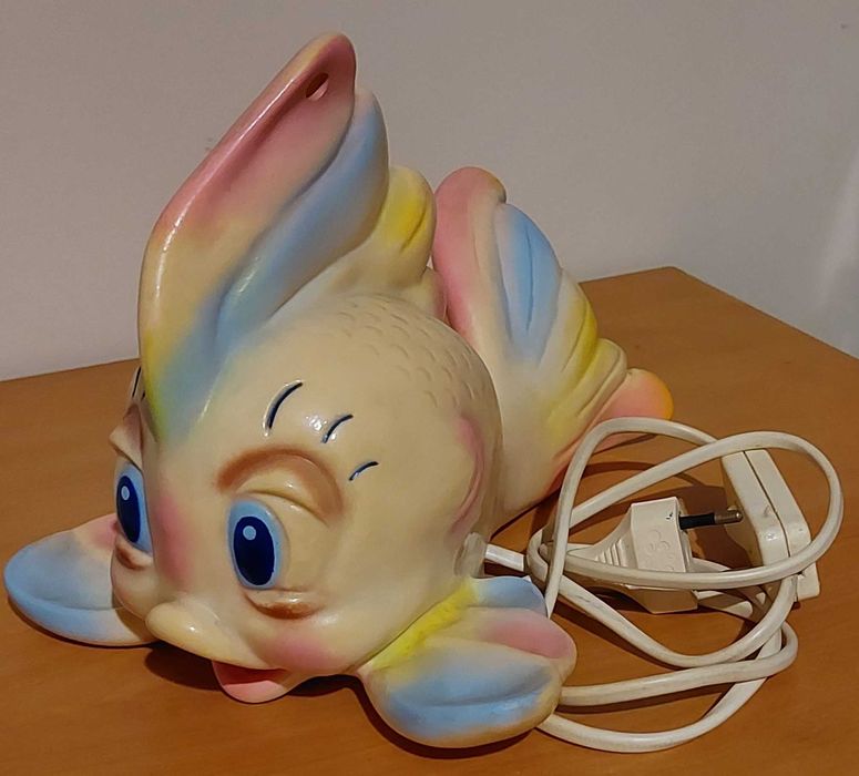 Raro candeeiro de criança muito antigo. Peixe Cleo