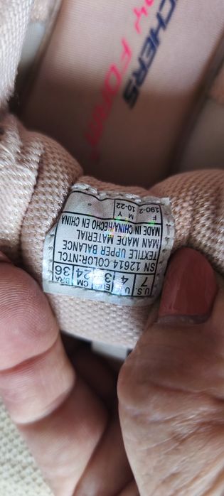 Sapatilhas de senhora n. 37 marca Skechers  Memory Foam