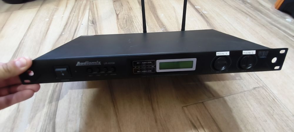 Audiomix Microfone Sem Fio UR-620M