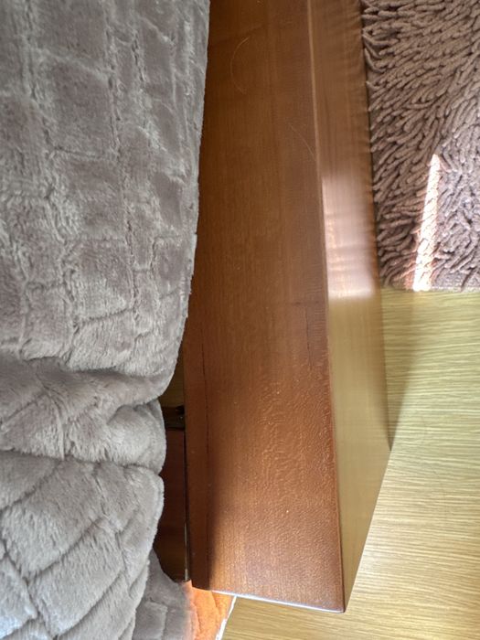 Cama de casal madeira cerejeira
