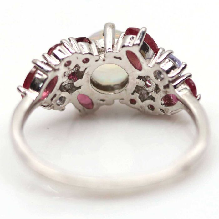 Серебряное кольцо с натуральным опалом, , рубином Размер 17.5