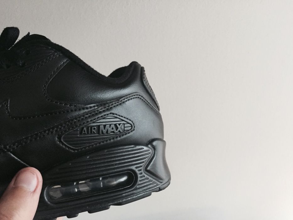NIKE AIR MAX 90 42 czarne skórzane jak nowe / 100% oryginalne