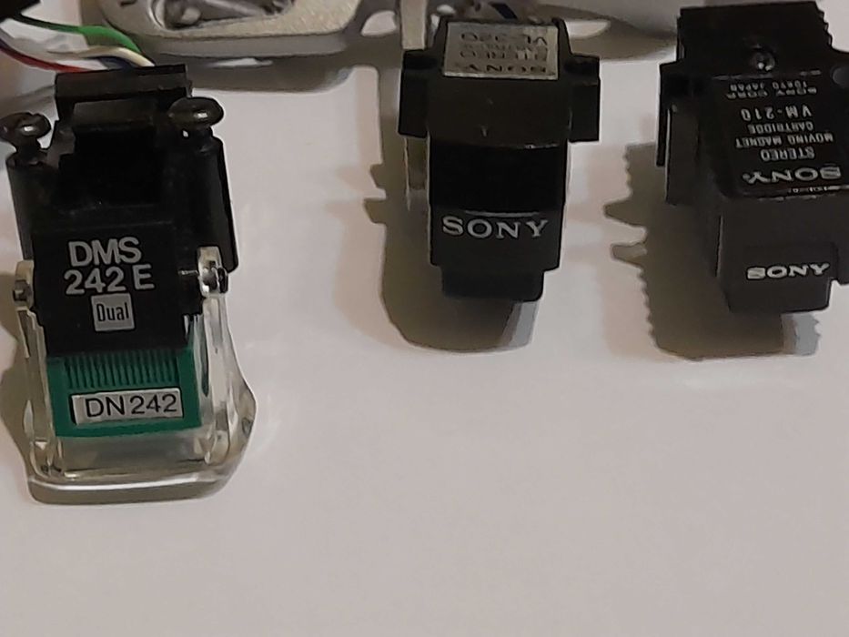 Продам головку звукоснимателя Soni Dual.