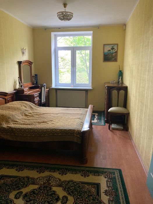 Продаж 4-к квартири вул.Набережна